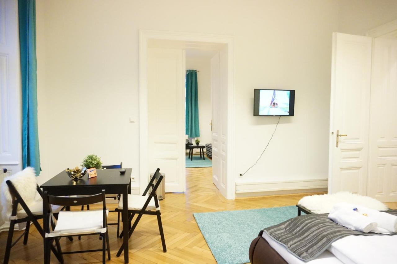Urban City Apartment - Contactless Check-In Wien Exteriör bild